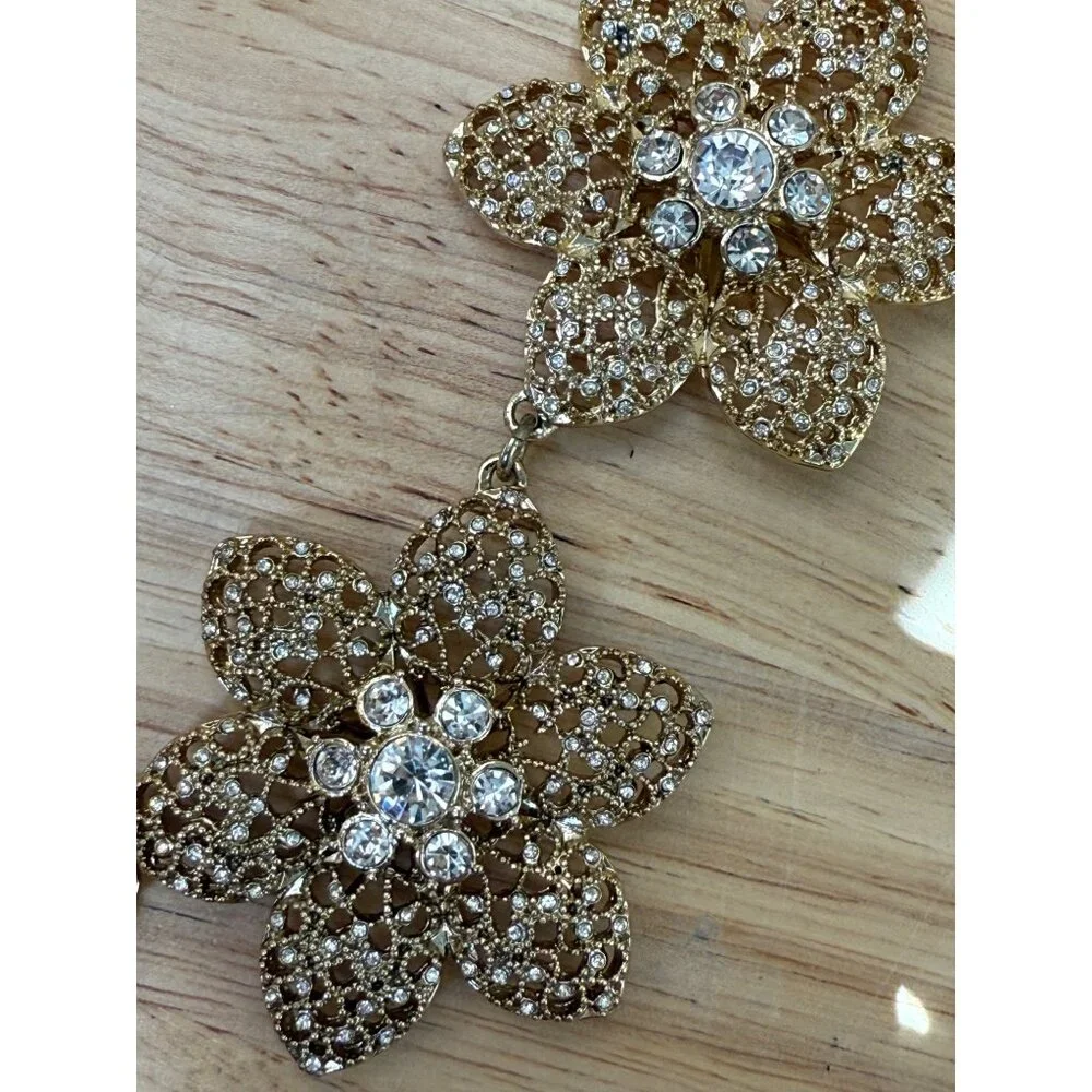 Ann Taylor Gold-Tone Floral Statement Necklace With Crystal Accents Adjustable C - Picture 4 of 11